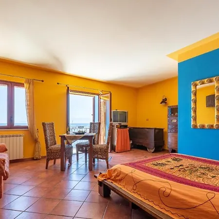 Stenopus Greco Casa Per Affitti Turistici Affittacamere 3*
